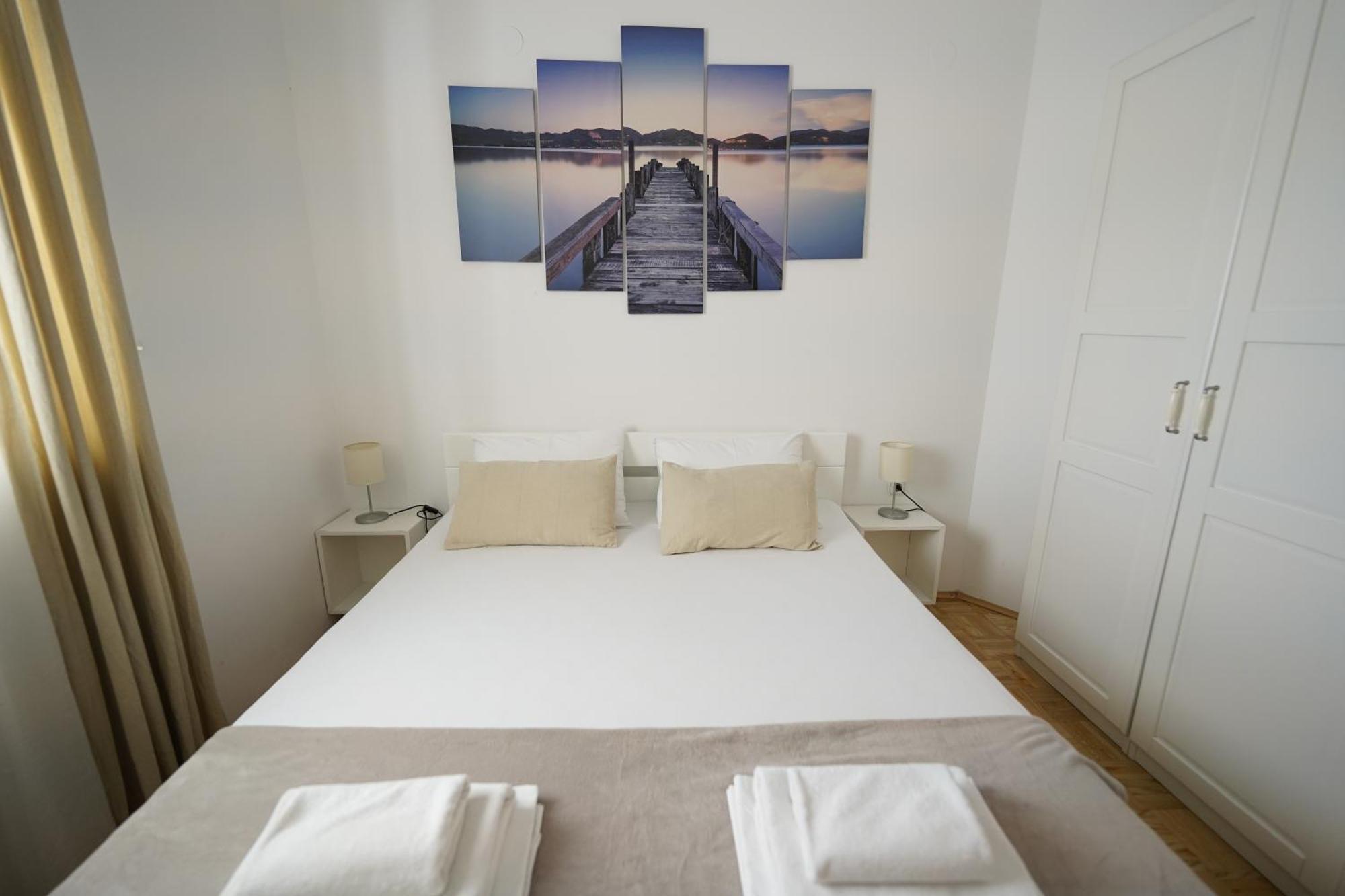 Apartments Loncar-Near Zrce Beach Novaglia Esterno foto