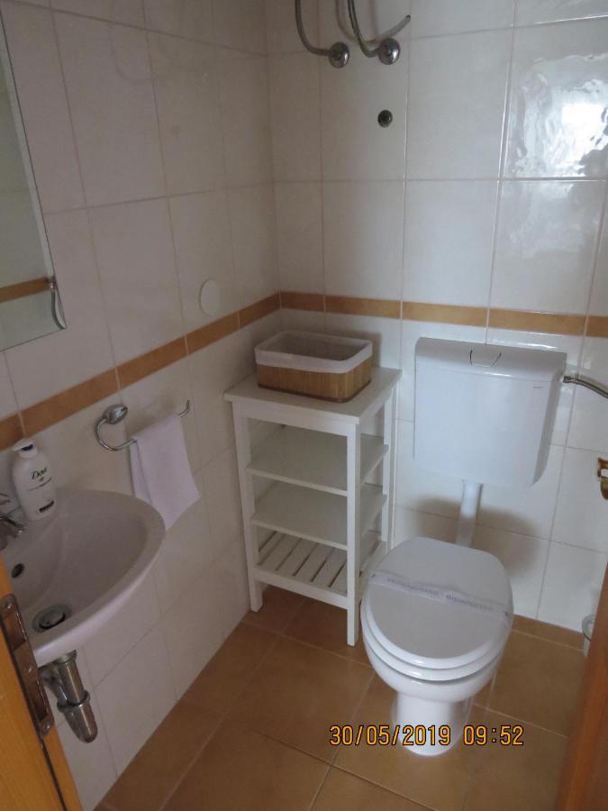 Apartments Loncar-Near Zrce Beach Novaglia Esterno foto